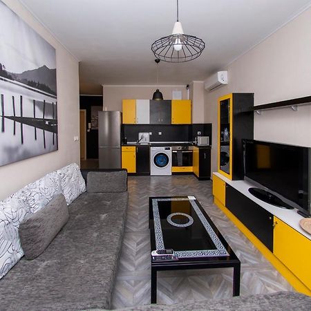 Double Room Flat In The Heart Of Students Town Sofia Exterior photo